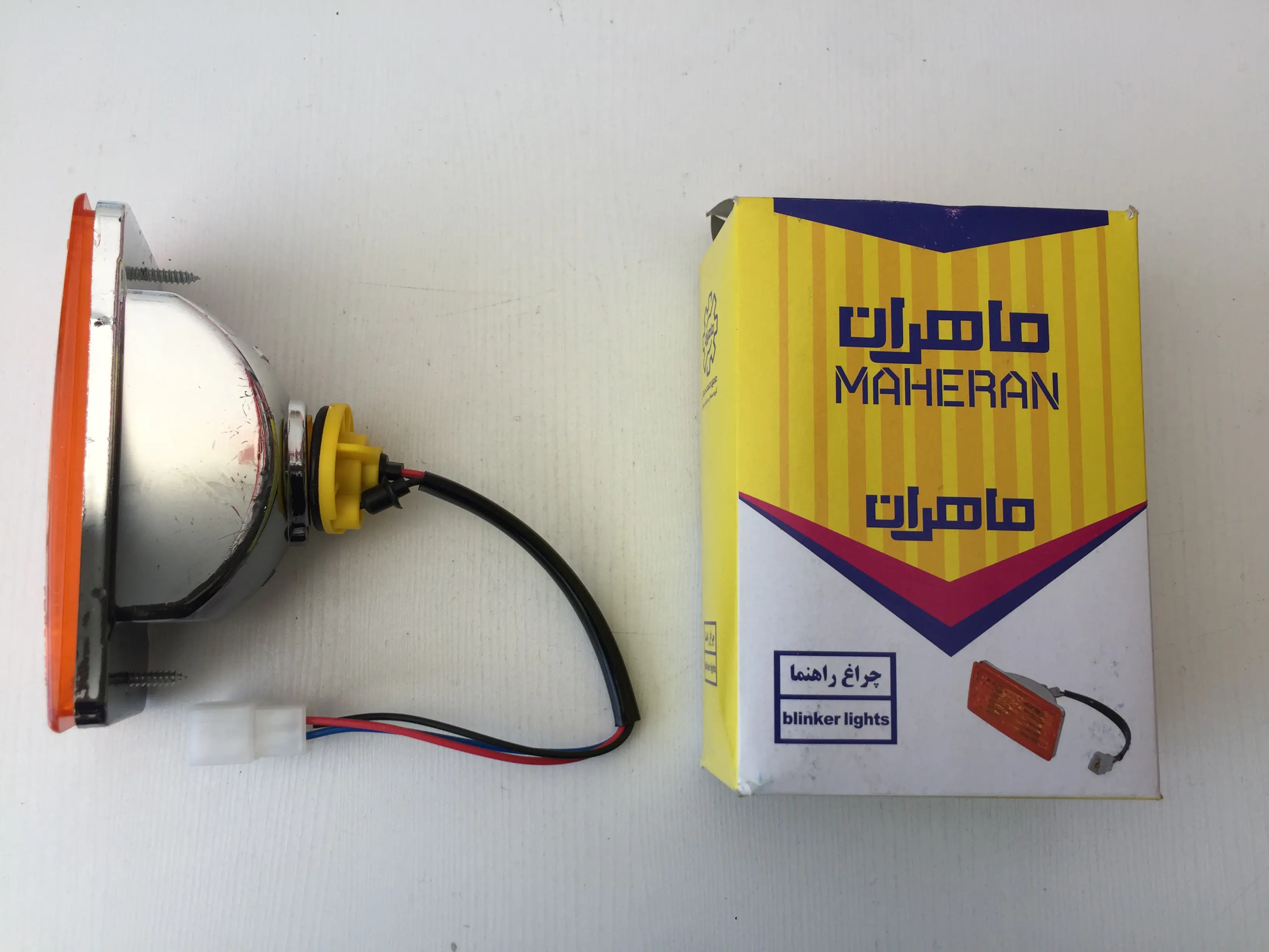 راهنما جلو نیسان قدیم دو کنتاک ماهران