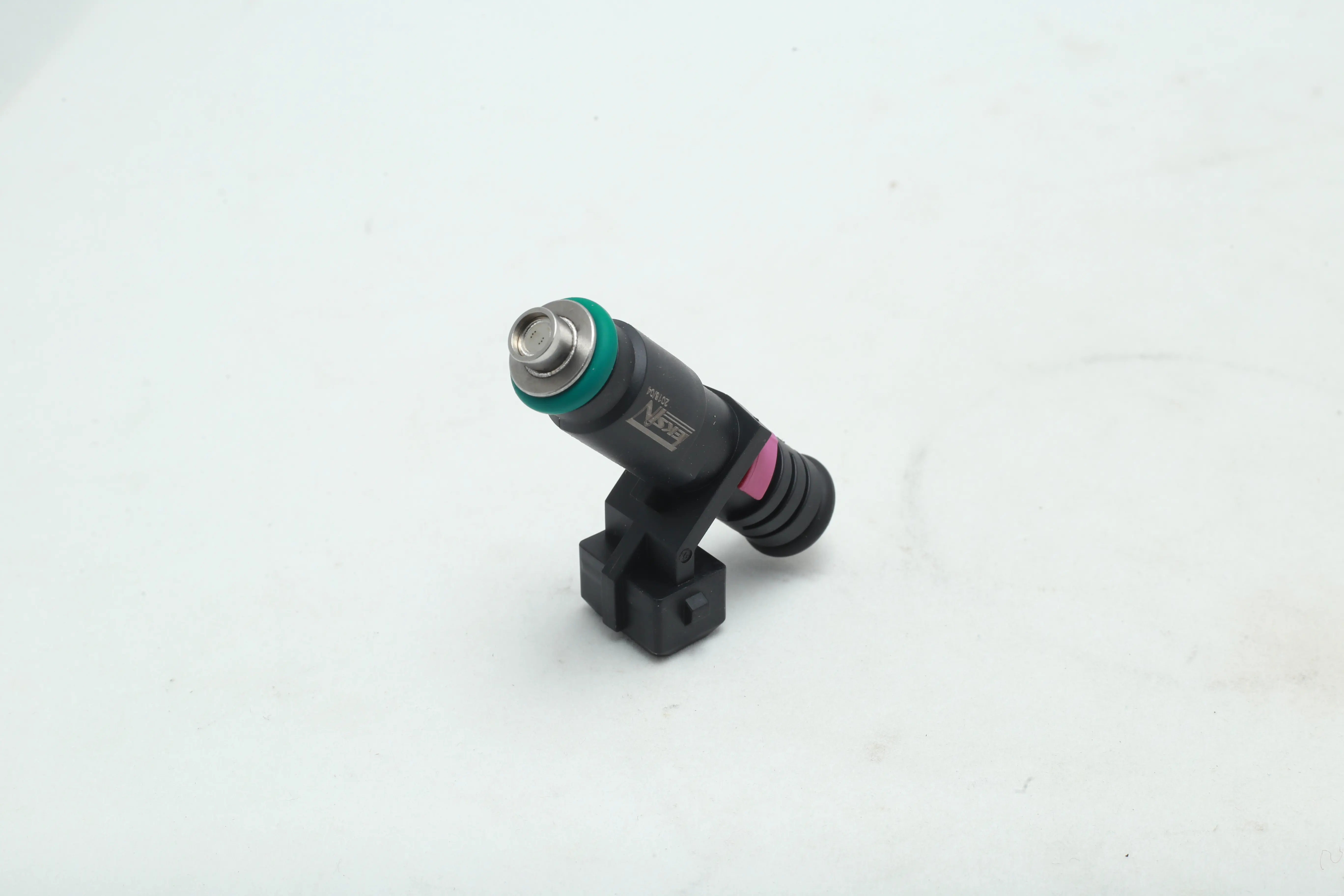 سوزن انژکتور پژو 405 جدید 6سوراخ چکاد