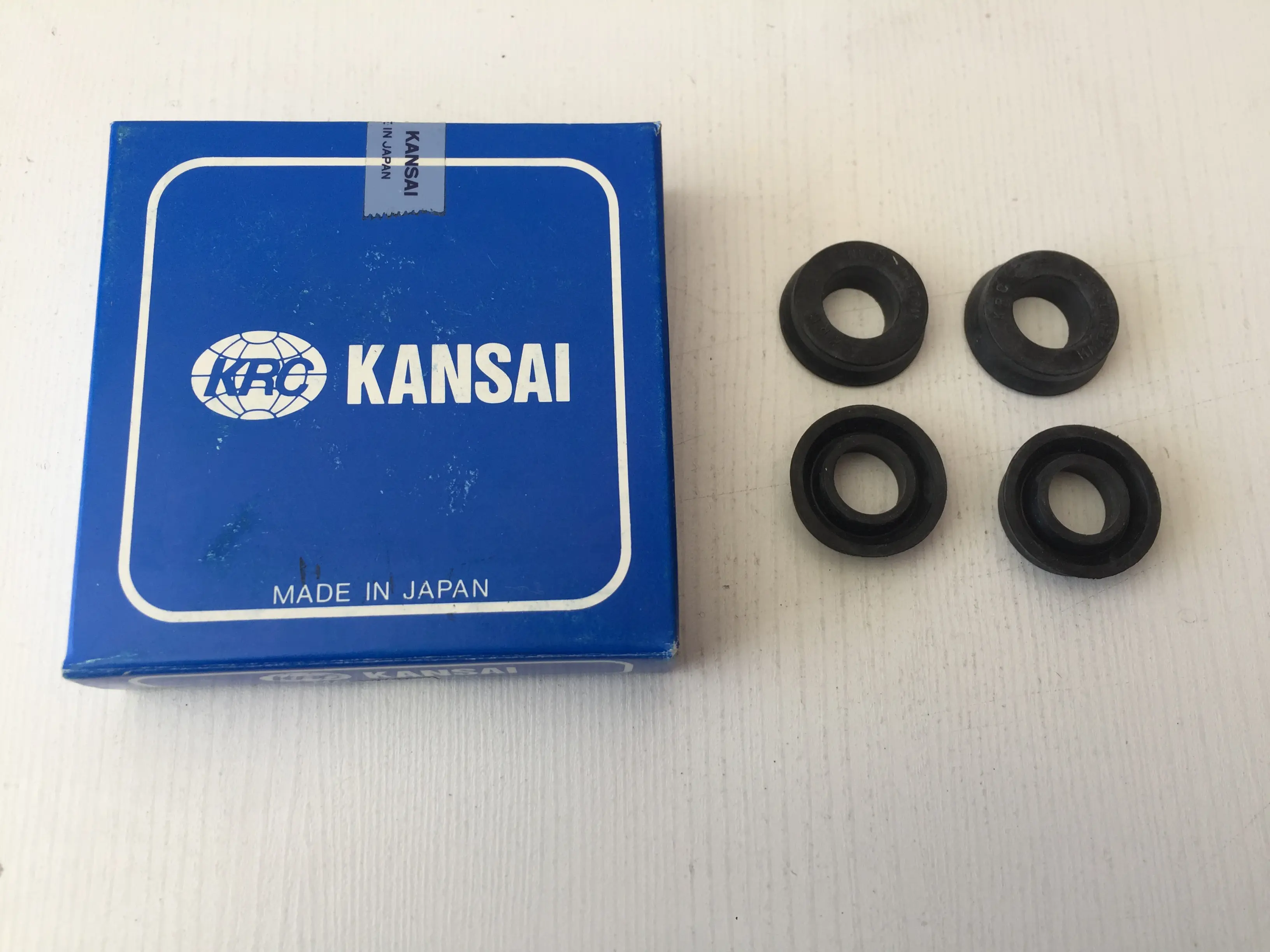 لاستیک ترمز چرخ جلو نیسان KANSAI اصلی